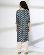 Women Floral Print Straight Kurta - Image 3