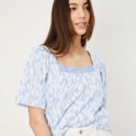 Women Printed Square-Neck Top